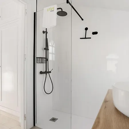 Vivi Homes - Casa Blanca - Private Pool - Big Garden - Terras Villa Estepona