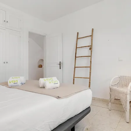 Vivi Homes - Casa Blanca *