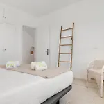 Vivi Homes - Casa Blanca - Private Pool - Big Garden - Jacuzzi - Terras *